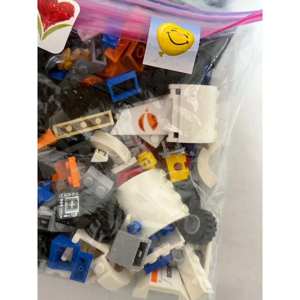 LEGO City Mars Spacecraft Exploration Shuttle 60226 with Manuals Space Set